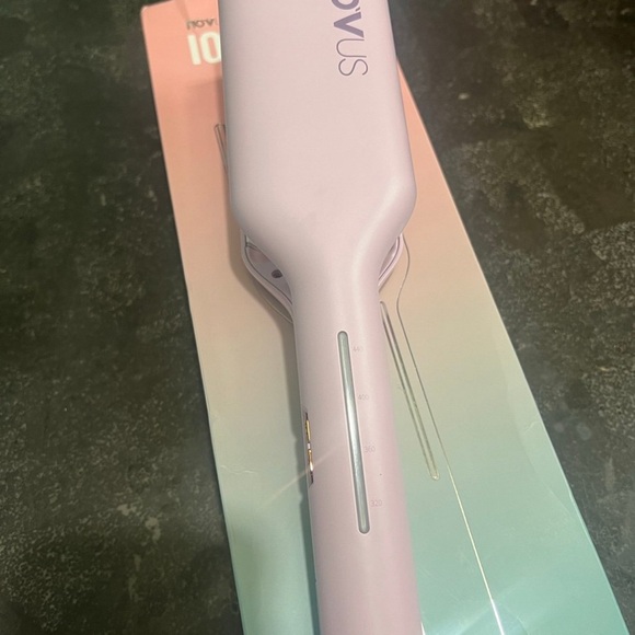 Novus iconic Hair Waver in Light Pink - Picture 5 of 10